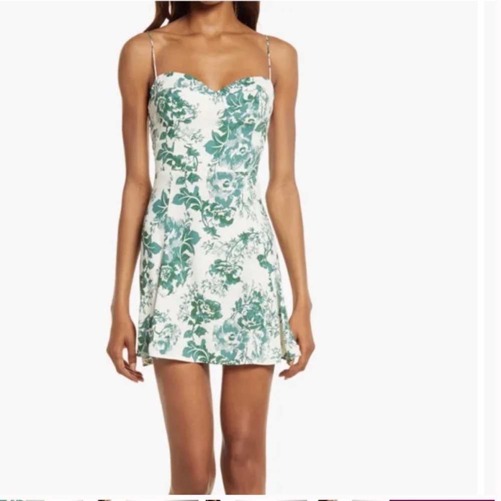 NWOT Reformation saskia dress